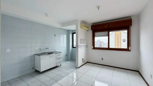 Flat com 1 Quarto para alugar, 32m² no Centro, Pelotas