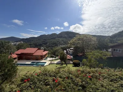 Casa de Condomínio com 3 Quartos à venda, 360m² no Lagoa da Conceição, Florianópolis