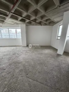 Ponto Comercial à venda, 69m² no Santa Tereza, Belo Horizonte
