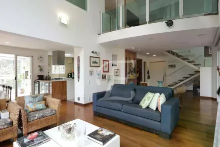 Apartamento com 3 Quartos para alugar, 210m² no Jardim Fonte do Morumbi, São Paulo