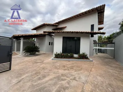 Casa com 4 Quartos para alugar, 900m² no Ibituruna, Montes Claros