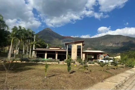 Casa com 4 Quartos à venda, 350m² no , Espera Feliz