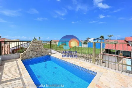 Casa com 3 Quartos à venda, 130m² no Centro, Peruíbe