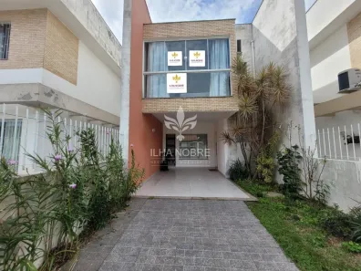 Casa com 3 Quartos para alugar, 127m² no Rio Tavares, Florianópolis