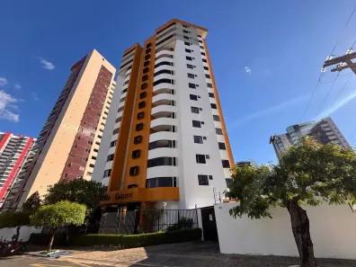 Apartamento com 3 Quartos para alugar, 117m² no Jóquei, Teresina