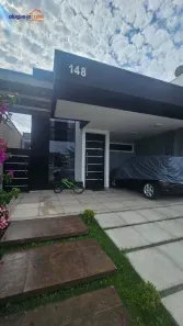 Casa de Condomínio com 3 Quartos à venda, 117m² no Jardim Jacinto, Jacareí