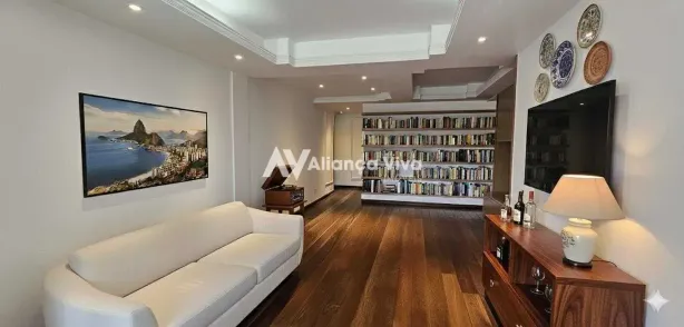 Apartamento com 3 Quartos à venda, 130m² no Copacabana, Rio de Janeiro