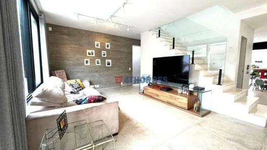 Casa com 3 Quartos à venda, 172m² no Caxingui, São Paulo