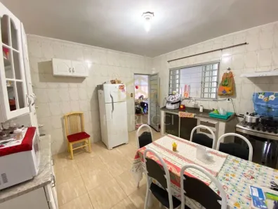 Casa com 5 Quartos à venda, 205m² no Jardim Pacaembu, Campinas