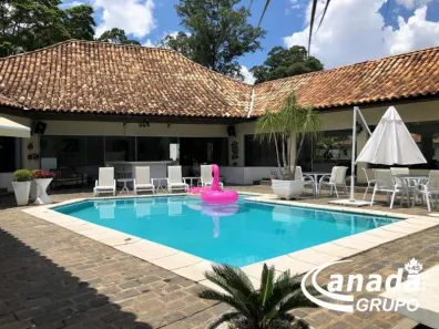 Casa com 4 Quartos para alugar, 578m² no Chácara Granja Velha, Cotia