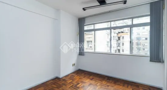 Sala Comercial à venda, 39m² no Centro Histórico, Porto Alegre