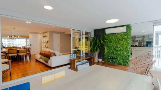 Apartamento com 3 Quartos à venda, 160m² no Santo Amaro, São Paulo