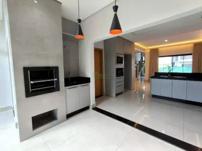 Casa de Condomínio com 4 Quartos à venda, 170m² no Heimtal, Londrina