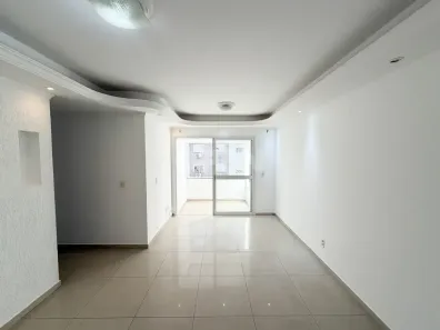 Apartamento com 3 Quartos para alugar, 80m² no Centro, Canoas