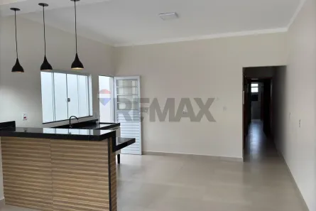 Casa com 2 Quartos para alugar, 120m² no Jardim Riviera, Botucatu