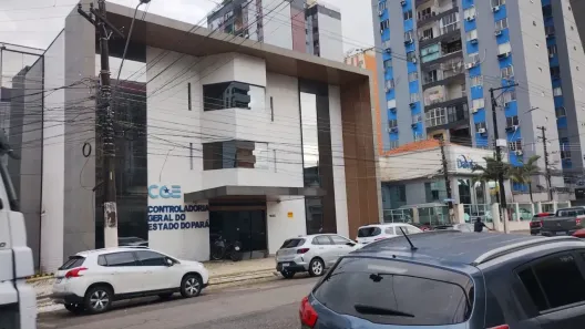 Prédio Comercial com 15 Quartos para alugar, 2000m² no Umarizal, Belém