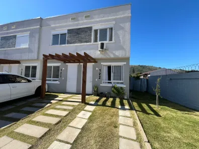 Casa de Condomínio com 2 Quartos à venda, 87m² no Vila Nova, Porto Alegre