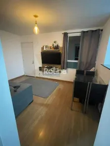 Apartamento com 2 Quartos à venda, 45m² no Chácaras Tubalina e Quartel, Uberlândia
