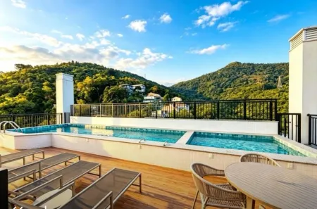 Apartamento com 2 Quartos para alugar, 75m² no Monte Verde, Florianópolis