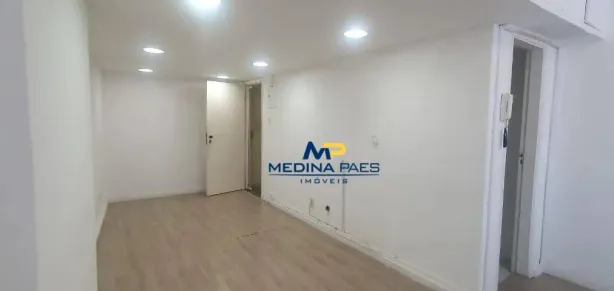 Sala Comercial à venda, 40m² no Centro, Niterói