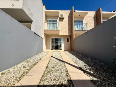 Casa com 2 Quartos para alugar, 60m² no Itacolomi, Balneário Piçarras