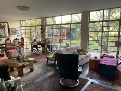 Sobrado com 3 Quartos à venda, 280m² no Vila Madalena, São Paulo