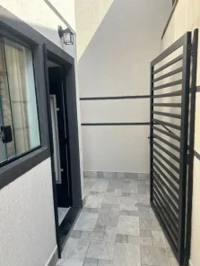 Casa de Condomínio com 2 Quartos para alugar, 60m² no Maracanã, Praia Grande