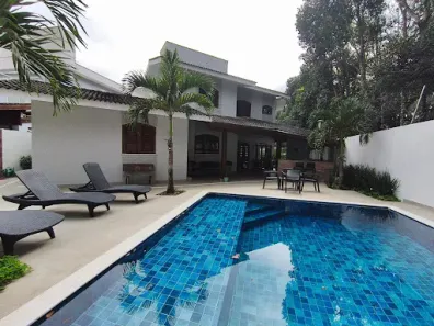 Casa de Condomínio com 3 Quartos para alugar, 280m² no Balneário Praia do Pernambuco, Guarujá