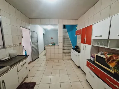 Casa com 2 Quartos à venda, 175m² no Jardim Bertioga, Várzea Paulista