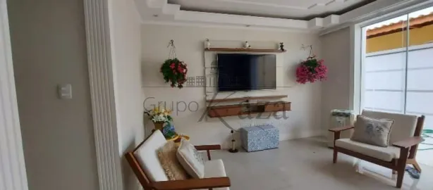 Casa com 2 Quartos à venda, 360m² no Centro, Jacareí