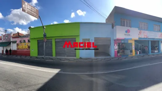 Prédio Comercial à venda, 600m² no Centro, Jacareí