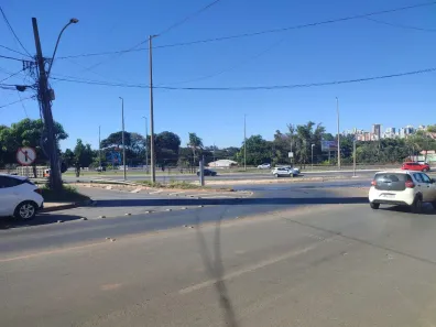 Apartamento com 2 Quartos para alugar, 60m² no Setor Habitacional Vicente Pires, Brasília