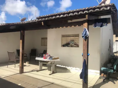 Casa com 2 Quartos à venda, 120m² no Planalto, Natal