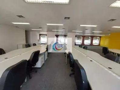 Sala Comercial para alugar, 251m² no Itaim Bibi, São Paulo