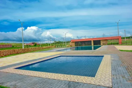 Lote/Terreno à venda, 235m² no Verde Lar, Teresina