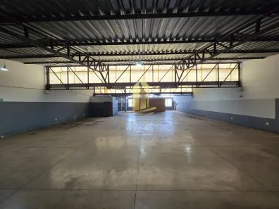 Sala Comercial para alugar, 600m² no Parque Vicente Leporace I, Franca