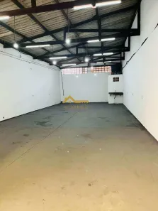 Galpão/Depósito/Armazém à venda, 180m² no Jardim São Guilherme, Sorocaba