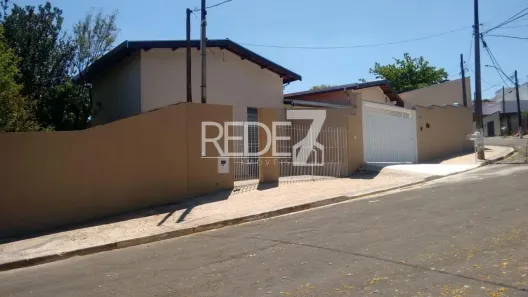 Casa com 3 Quartos à venda, 240m² no Parque São Quirino, Campinas