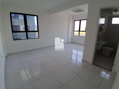 Sala Comercial para alugar, 26m² no Trindade, Florianópolis