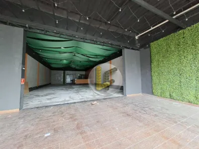 Ponto Comercial para alugar, 224m² no Santa Maria, São Caetano do Sul