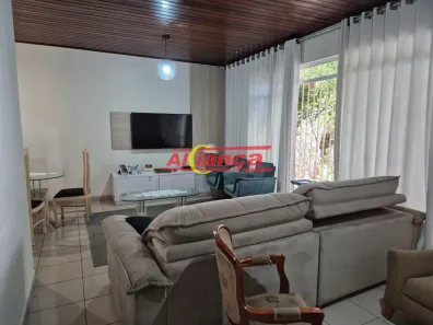 Casa com 4 Quartos para alugar, 160m² no Jardim Maia, Guarulhos