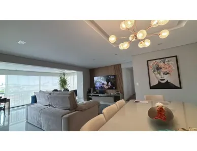 Apartamento com 3 Quartos à venda, 140m² no Santa Teresinha, São Paulo