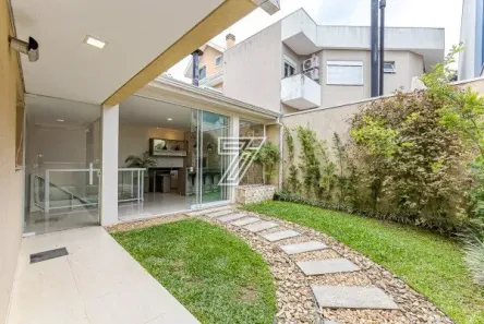 Casa de Condomínio com 3 Quartos à venda, 310m² no Orleans, Curitiba