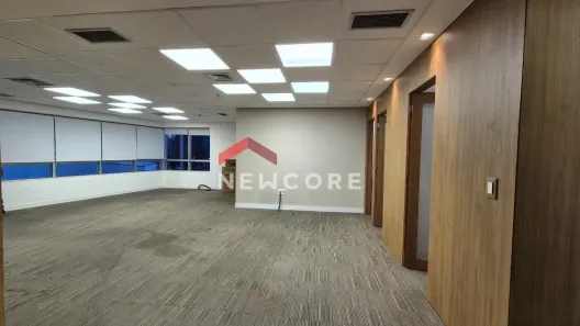 Sala Comercial à venda, 136m² no Cambuí, Campinas