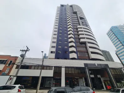 Sala Comercial para alugar, 175m² no Juvevê, Curitiba