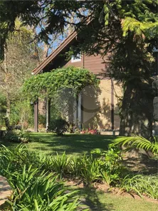 Sobrado com 3 Quartos à venda, 220m² no Roseira, Mairiporã