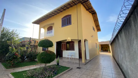 Casa com 5 Quartos à venda, 360m² no Silverado, Esmeraldas