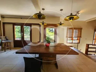 Sobrado com 3 Quartos à venda, 243m² no Bairro das Palmeiras, Campinas