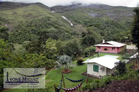 Fazenda/Sítio com 6 Quartos à venda, 6000m² no , Petrópolis