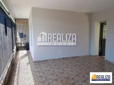 Casa com 3 Quartos à venda, 200m² no Nossa Senhora da Abadia, Uberaba